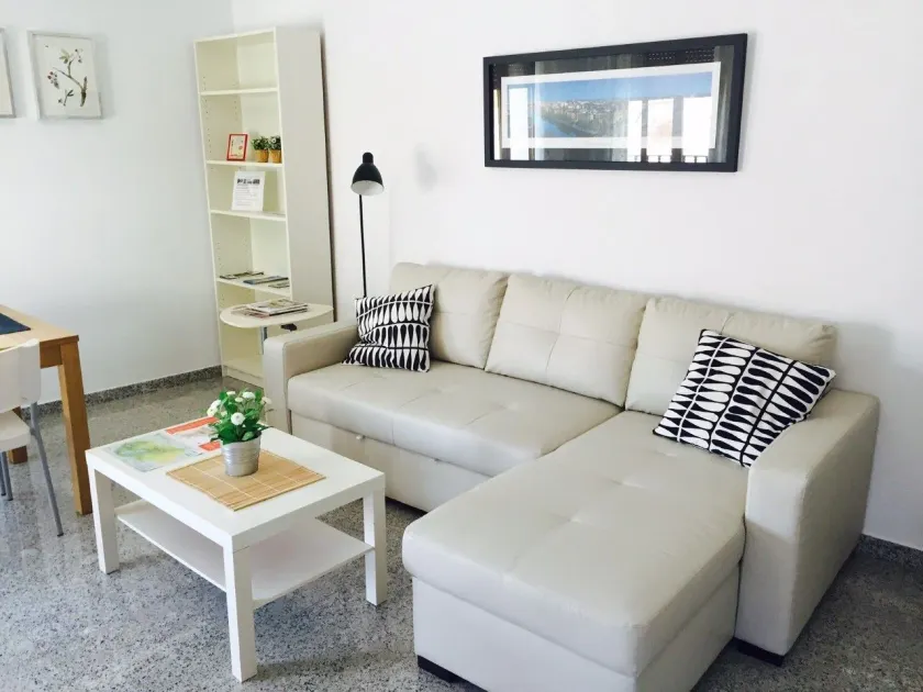 Apartamentos El Burgo - Image 1