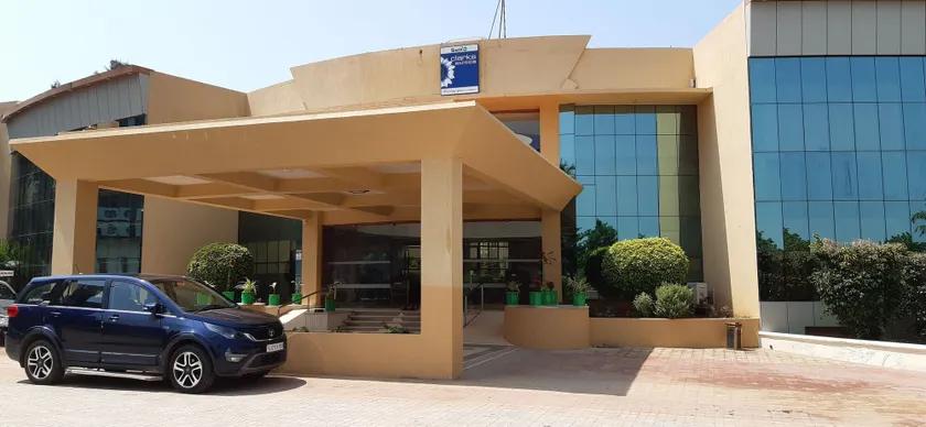 Seven Sky Clarks Exotica - Image 1