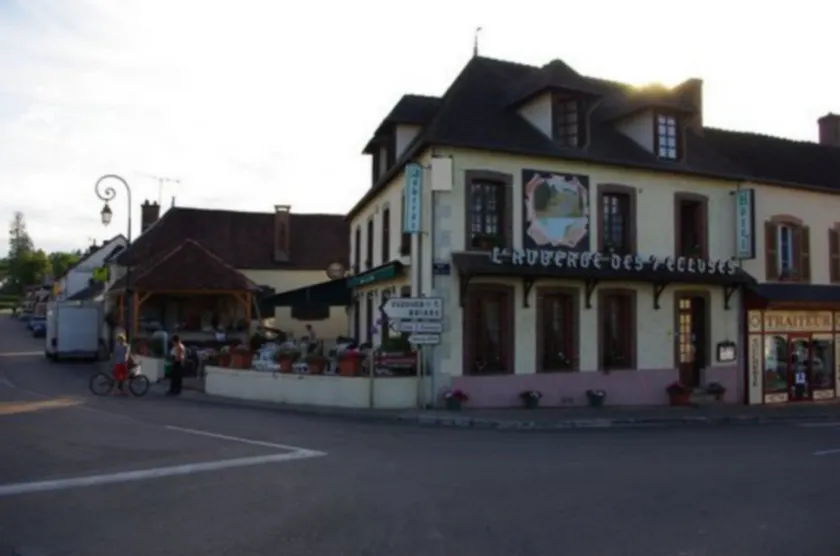 Auberge des 7 Ecluses - Image 1