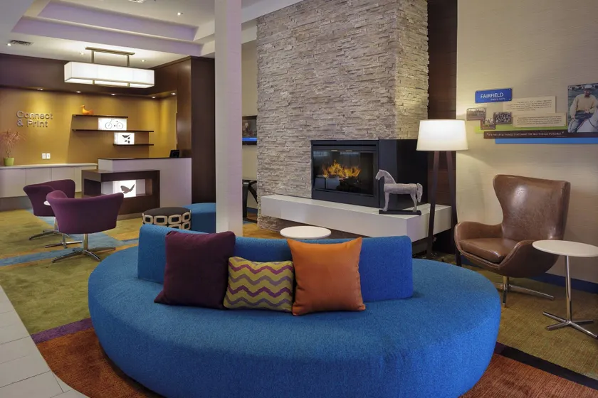 Fairfield Inn & Suites by Marriott Belleville - Image 1
