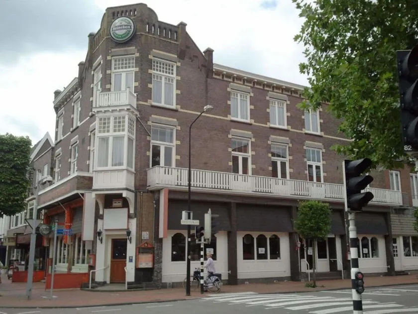 CoronaZeist-Utrecht NL - Image 1