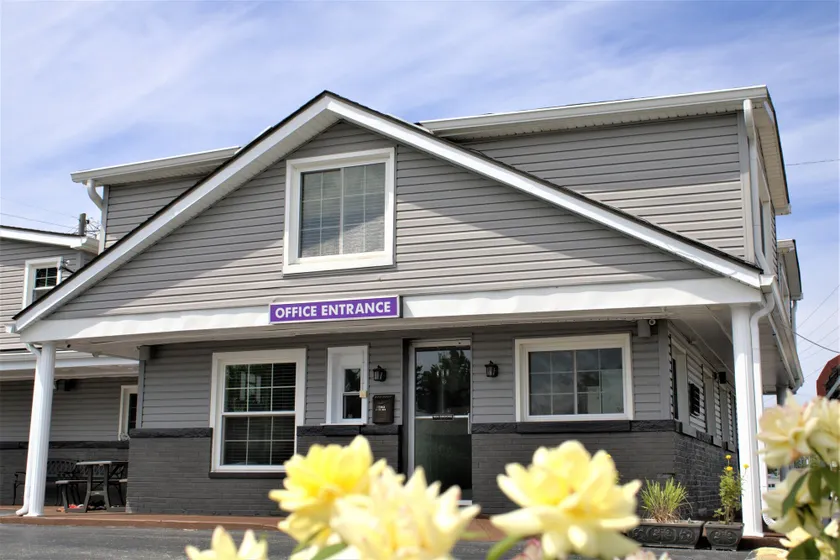 HavenPointe Inn & Suites - Image 1