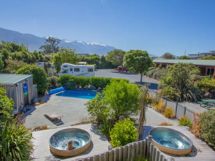 Alpine-Pacific Holiday Park - Image 1