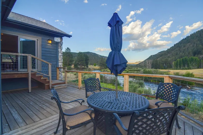 Colorado Riverfront Escape! Fish, Hike & Relax - Image 1