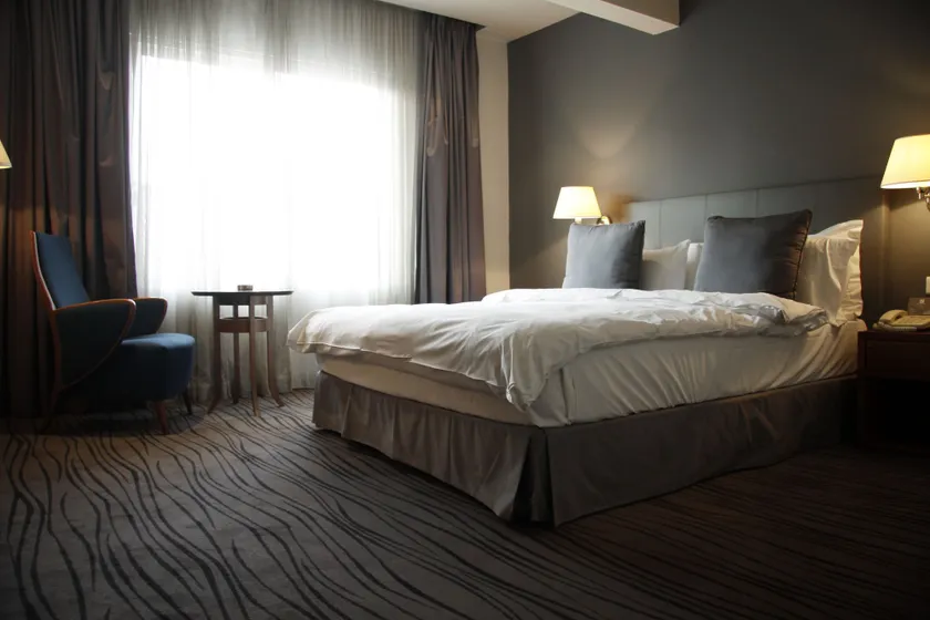 Plaza Hotel Beirut - Image 1