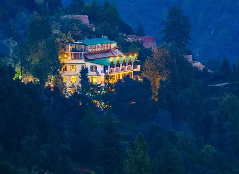 goSTOPS Mukteshwar - Hostel - Image 1