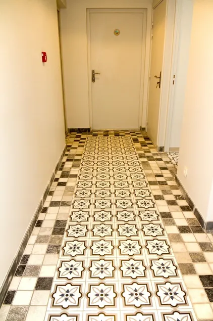 Hotel La Ciotat - A deux pas de l'eau - Hall