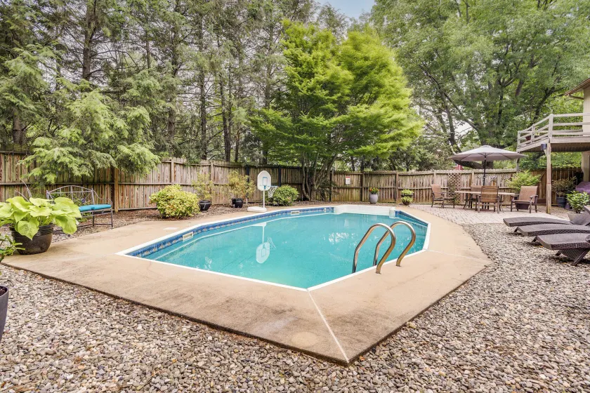 3 Mi to Downtown: Inviting Lancaster Home! - Image 1