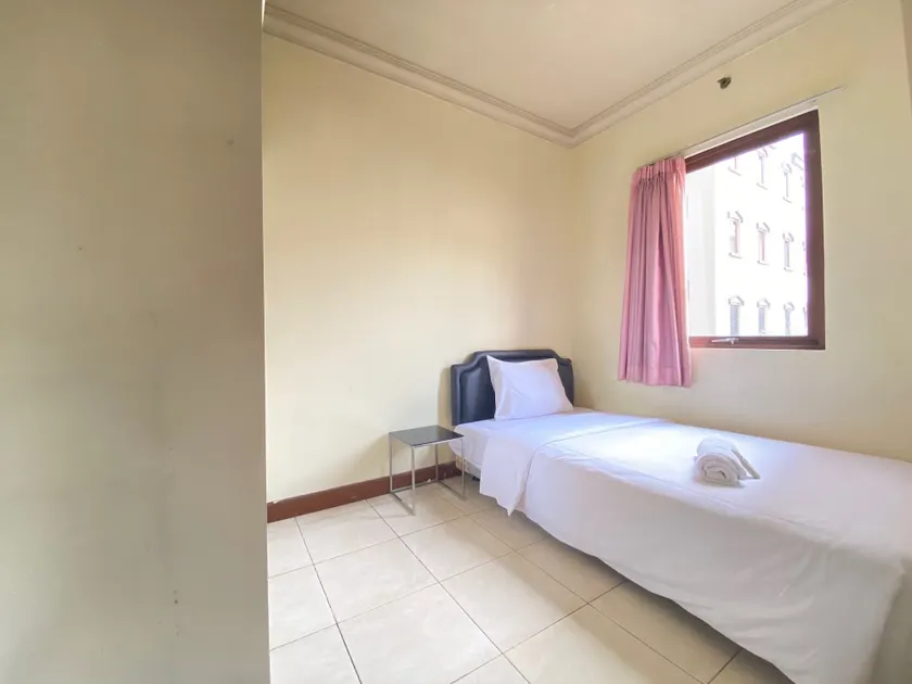 Simply 2BR at Majesty Apartment - Image 1