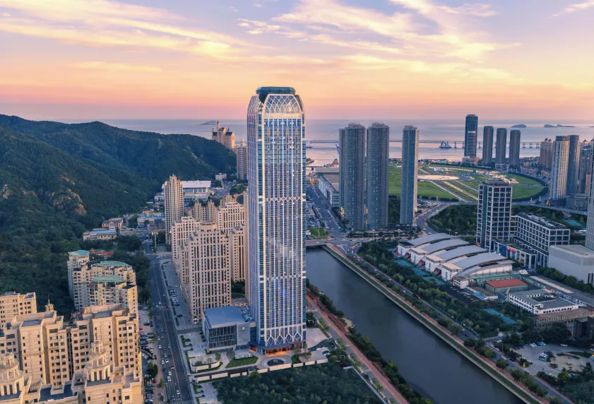 Pan Pacific Hotel, Dalian - Image 1