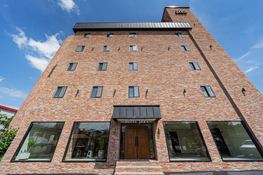 Hotel Jara - Image 1