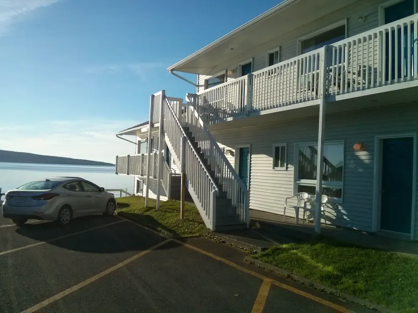 Hotel-Motel Fleur de Lys - Image 1