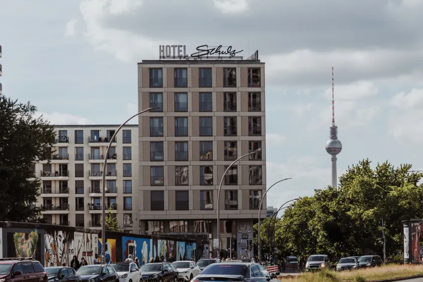 Schulz Hotel Berlin Wall at the East Side Gallery - Image 1
