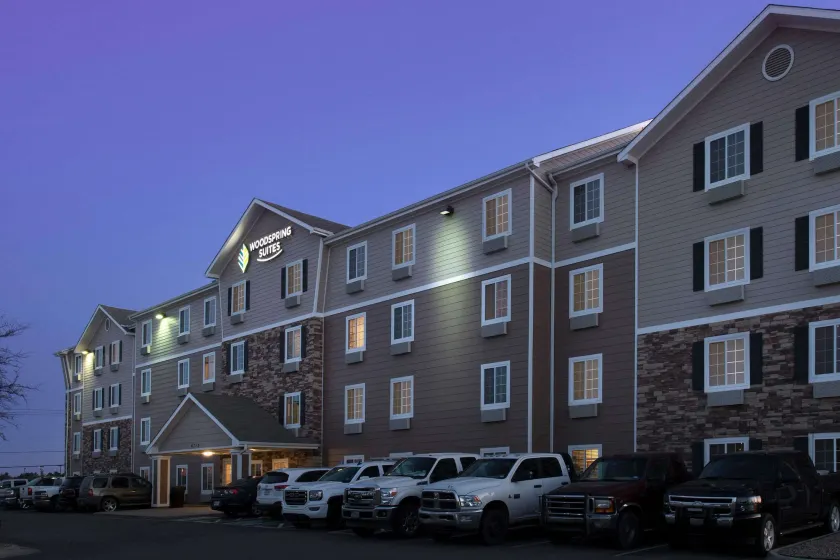 WoodSpring Suites Midland - Image 1