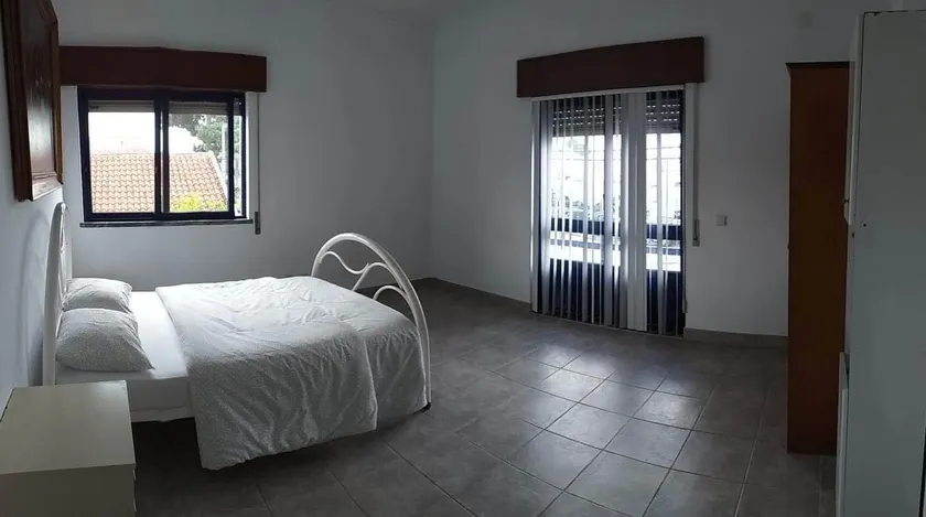 Come Inn Sesimbra - Image 1