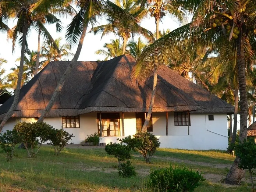 Blue Moon Beach Holiday Resort - Image 1