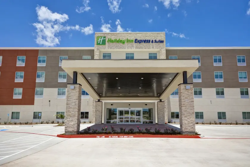 Holiday Inn Express & Suites - Houston NASA - Boardwalk Area by IHG - Image 1