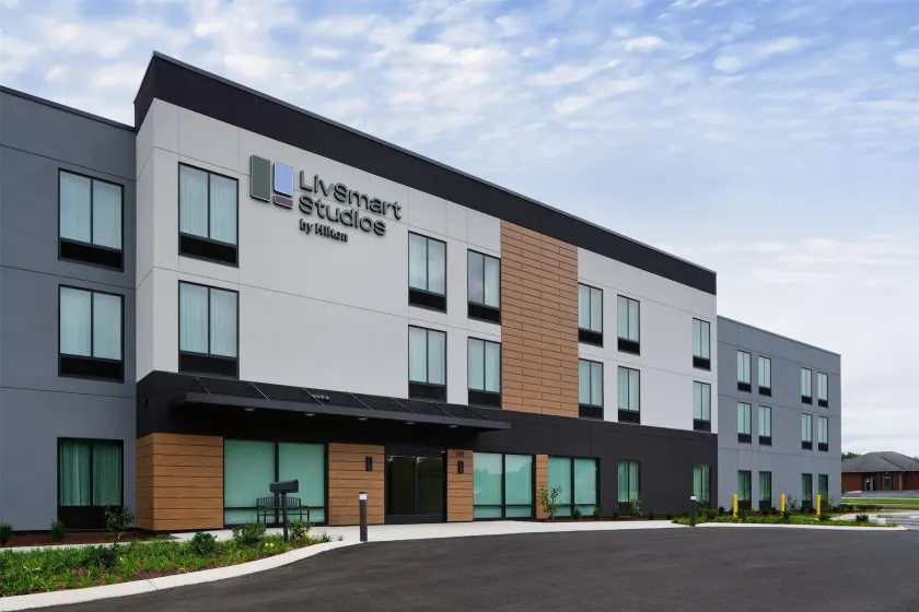 LivSmart Studios by Hilton Tullahoma - Image 1
