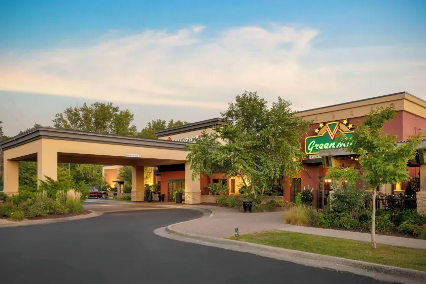 Best Western Plus St. Paul North/Shoreview - Image 1