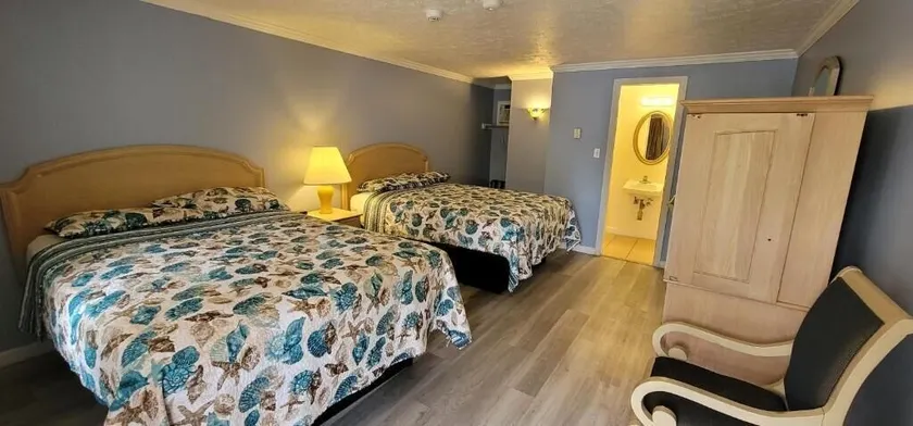 The Tallwood Motel - Image 1