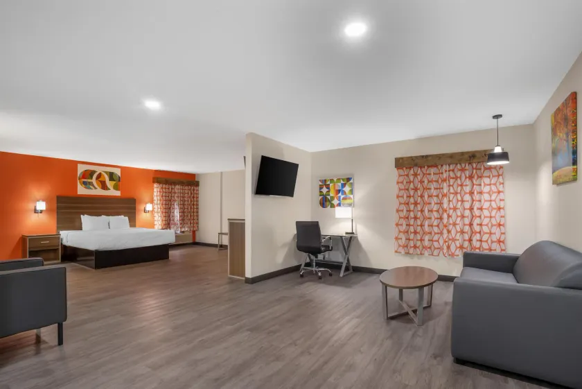 Best Western Statesville Inn - Image 1