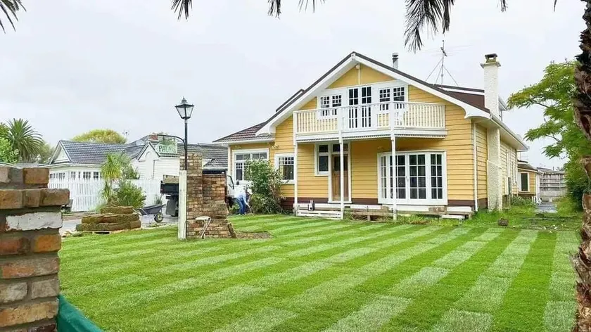 Parakai Geothermal Motel - Image 1