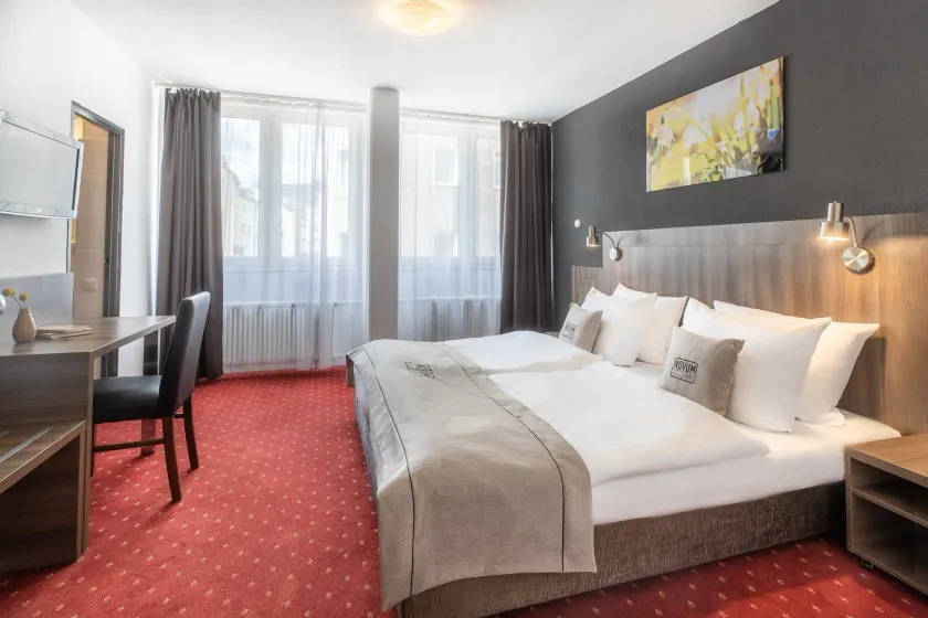 Novum Hotel Leonet Köln Altstadt - Image 1