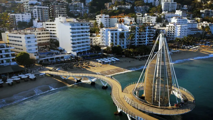 Pier 69 Beachfront Boutique Hotel Romance Zone Adults Only - Image 1