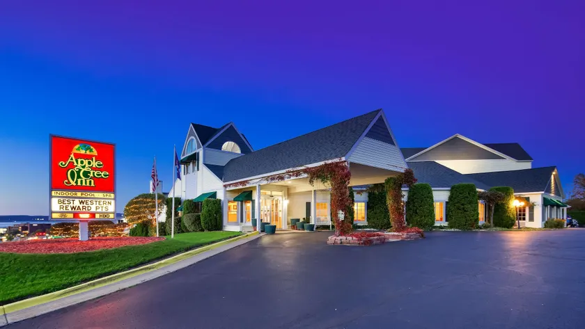 Apple Tree Inn; SureStay Collection by Best Western - Image 1