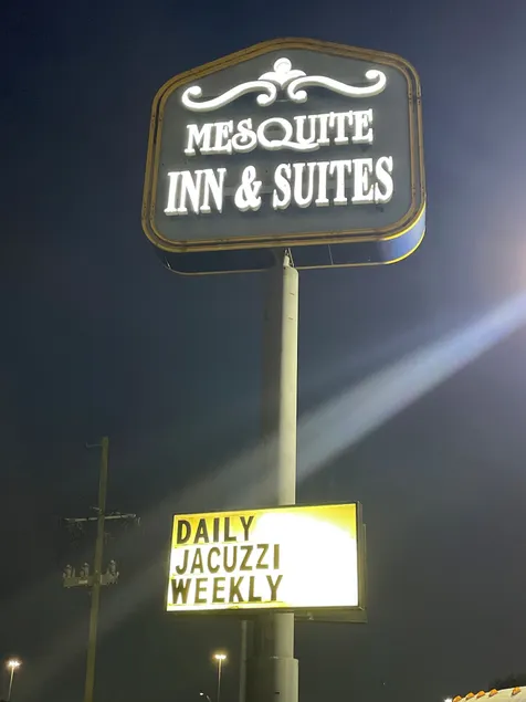 MESQUITE INN & SUITES - Image 1