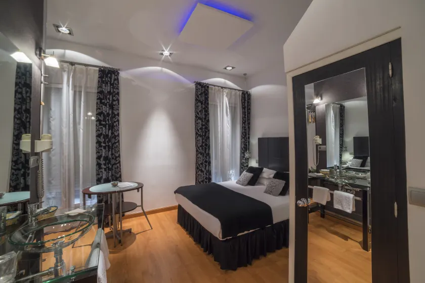 Hostal Santo Domingo - Image 1
