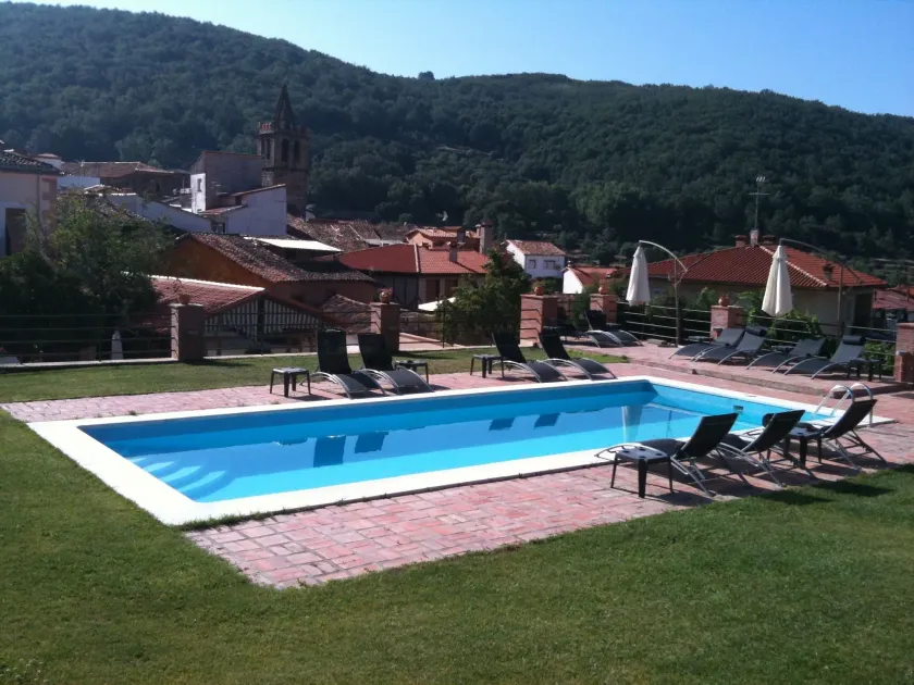 Hotel Rural Casa de Pasarón - Image 1