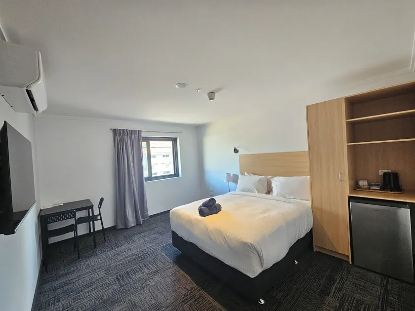 Econo Lodge Rivervale - Image 1