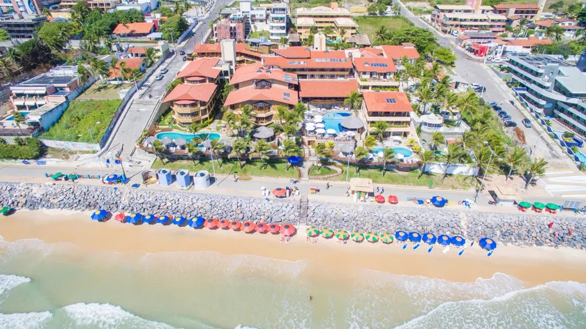 Visual Praia Hotel - Image 1