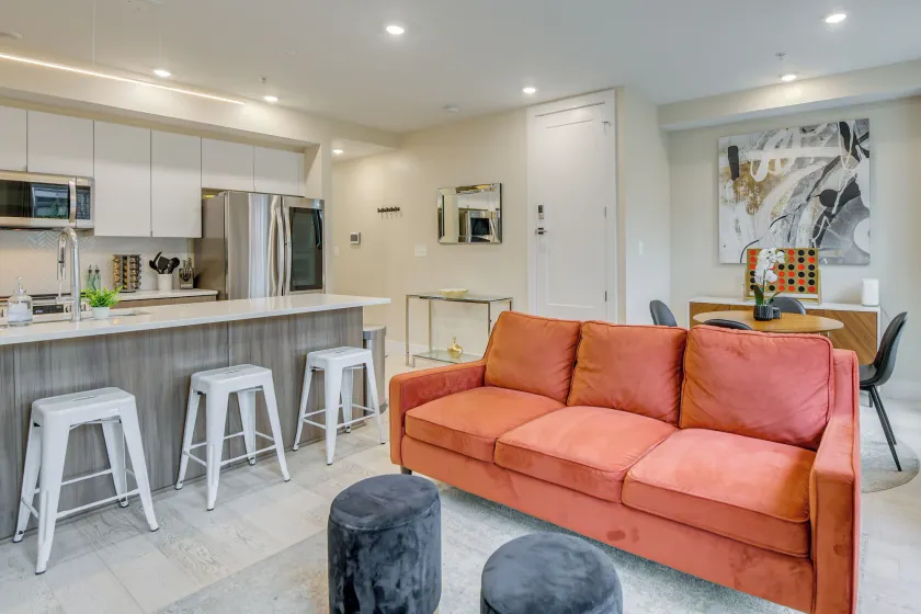 Walkable Washington Apt in Charming Petworth - Image 1