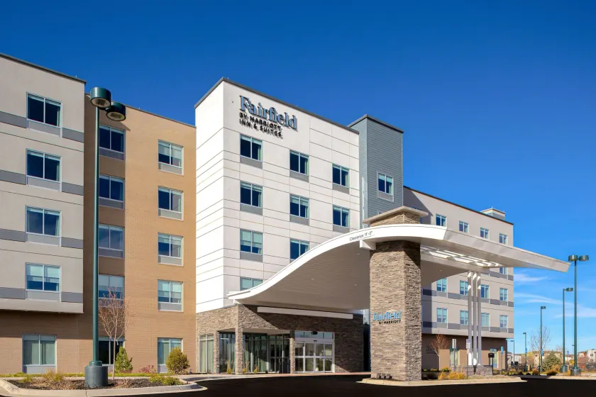 Fairfield by Marriott Inn & Suites Denver Airport at Gateway Park - Image 1