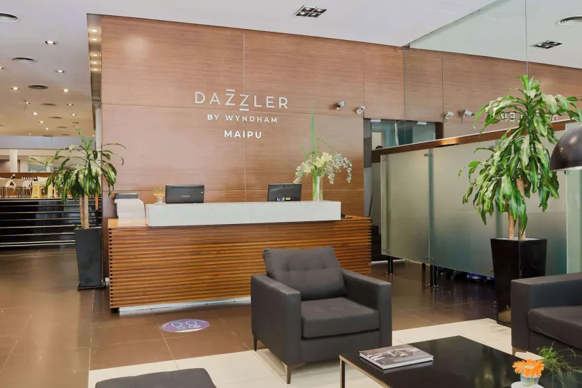 Dazzler by Wyndham Buenos Aires Maipu - Image 1