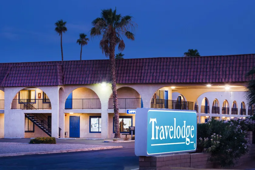 Travelodge by Wyndham Indio - Image 1