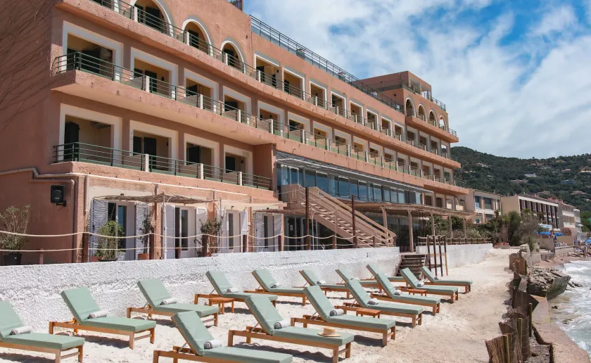 Surplage Hôtel Cavalière - Image 1