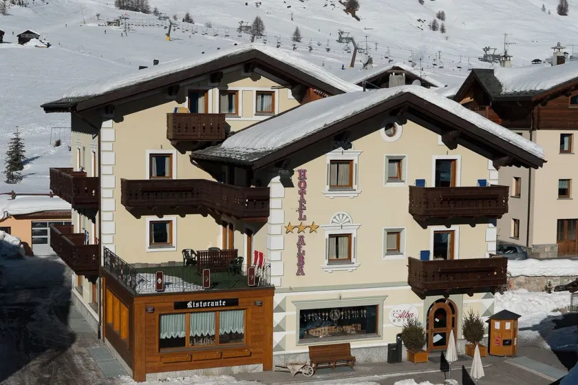 Hotel Alba - Image 1