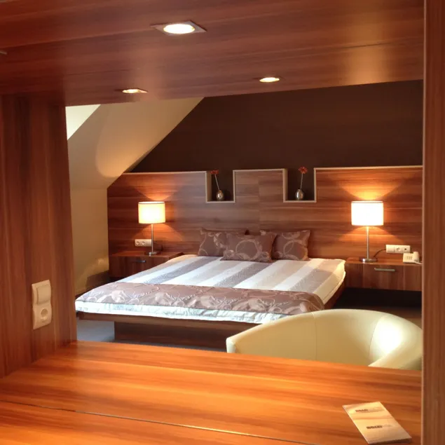 Alfa Hotel - Image 1
