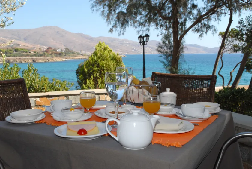 Karystion Hotel - Image 1