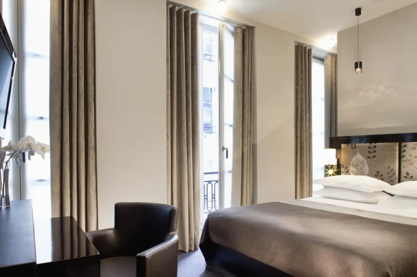 Hôtel Caron - Image 1