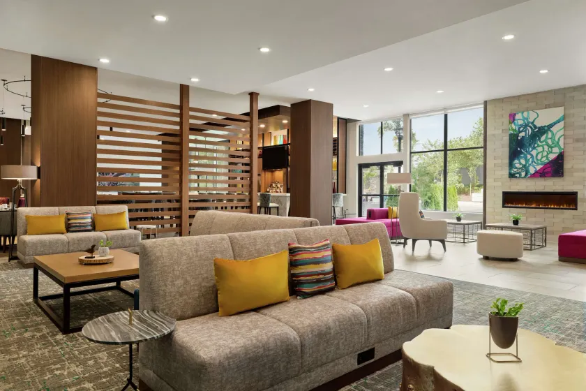Hilton Garden Inn Seattle Airport - Hall
