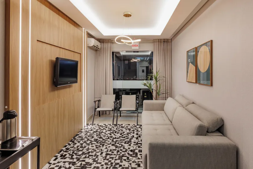 Avant Hotel - Centro da cidade - Melhor localização - 10min de Nova Trento - Image 1