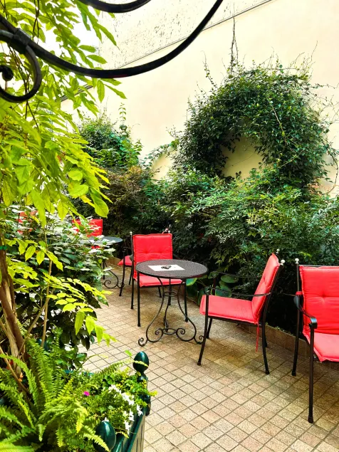 Hôtel De Varenne - Image 1