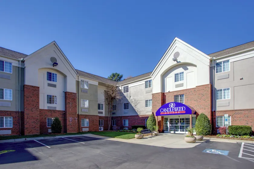 Candlewood Suites Raleigh Crabtree by IHG - Image 1