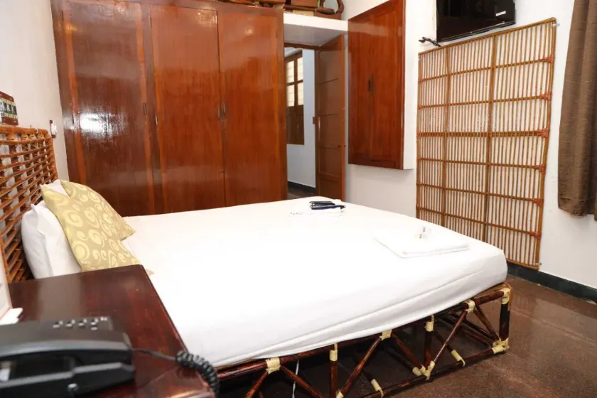 LA VILLA CREOLE - Room