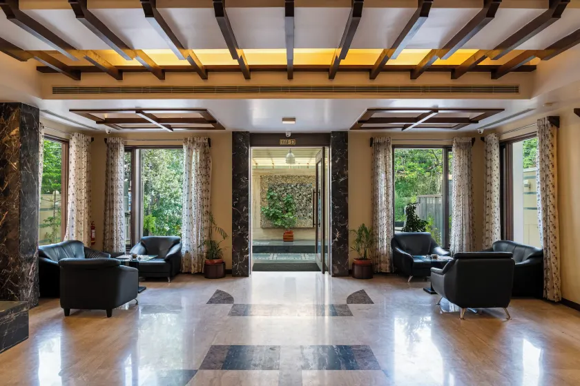 Amantra Comfort Hotel - Image 1