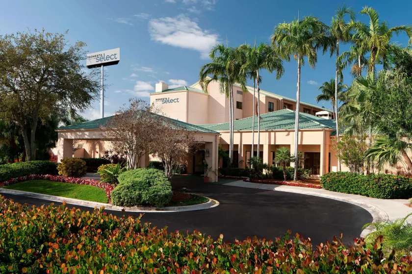 Sonesta Select Miami Lakes - Image 1